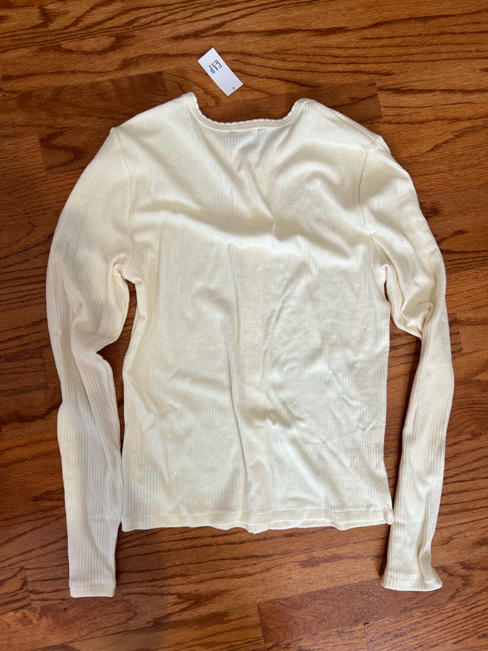 GAP Cream Ribbed Button-Front Long Sleeve Top - Picture 3 of 3